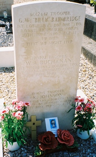 Photograph 
of Billy Bainbridge's communal grave in Cany-Barville (photo taken June 2009)